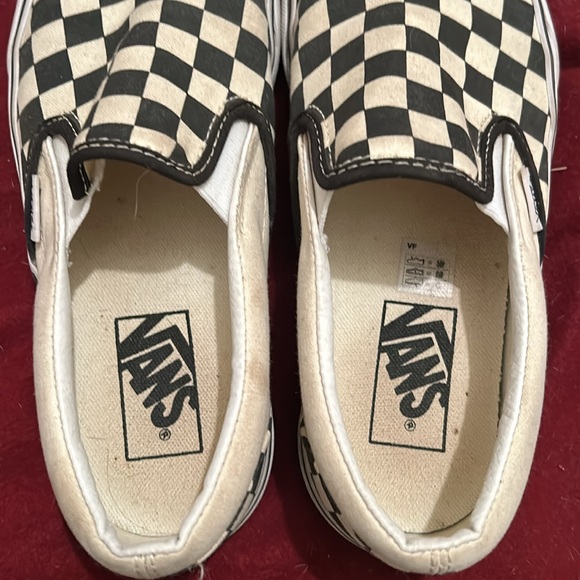 Black and white checkered vans - Picture 3 of 4